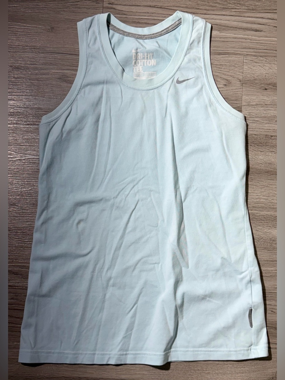 Nike women’s Tank Top Dri-FIT Cotton Sleeveless Athletic Shirt Size M Blue